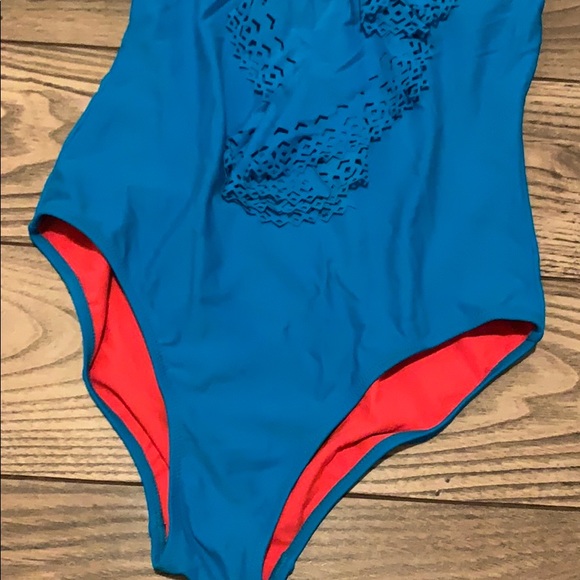 Jessica Simpson One Piece Fringe Bathing Suit - Picture 4 of 8